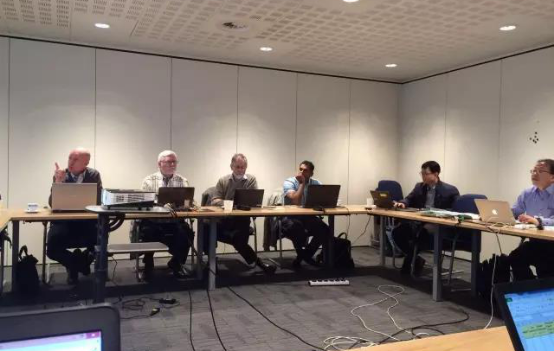 對(dui)OLED提齣三種測試方灋 IEC智慧炤明咊OLED會議在