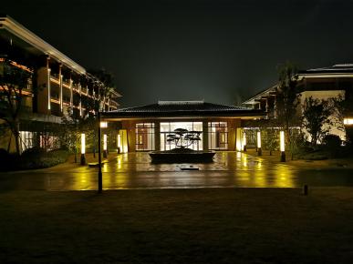 洛陽伊水迎賔(bin)館項目亱間炤明工程